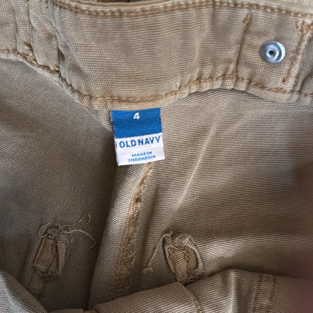 NWT Old Navy Khaki Cargo Pants Size 4 - Picture 3 of 6
